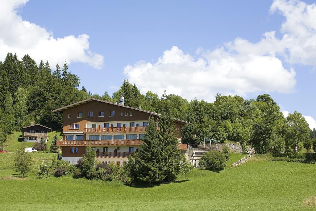 La Spatule, Logis Du Jura Lamoura Buitenkant foto